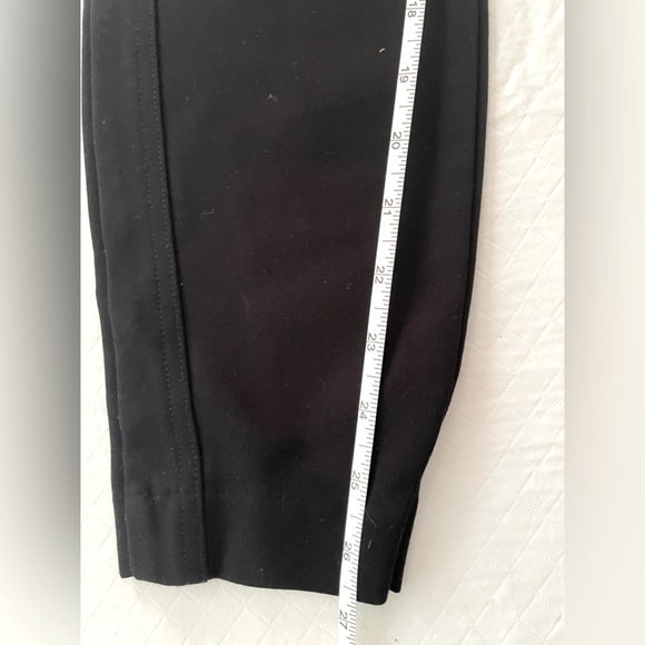 Reitman’s Black pull on Ankle length Dress pants.  Size 9 - Picture 8 of 8